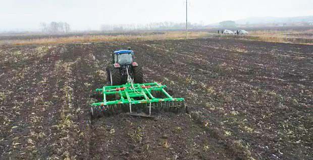 土壤有机质从哪里来？在土壤中起哪些作用？