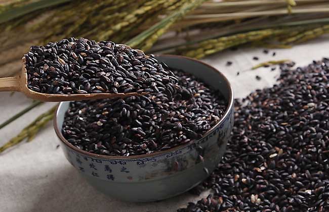 黑米掉色正常吗?